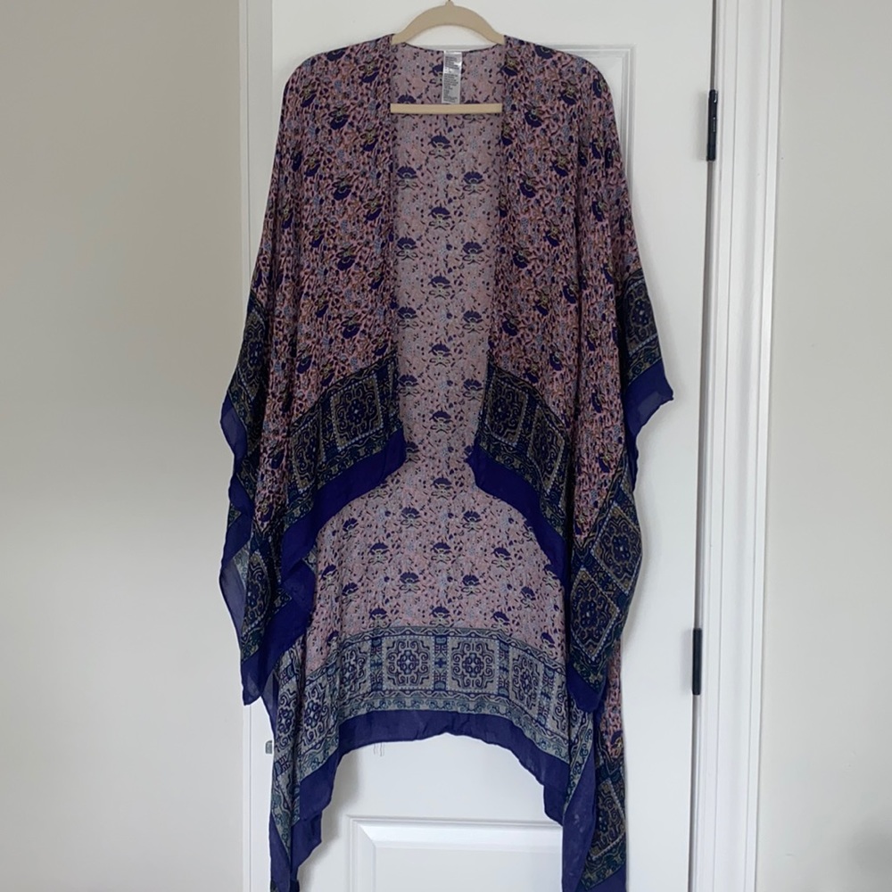 Urban Outfitters Oversized Shawl, one size